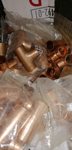 Kształtki miedziane: kolano, mufa, trójnik, zwężka