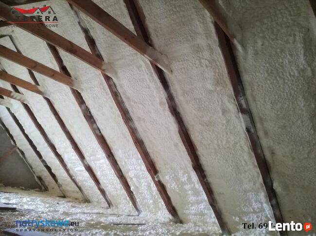 Izolacja Izolację Pianą Ocieplanie Poddaszy pianką