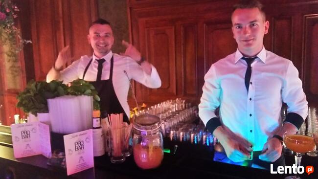 barman na wesele- pokazy barmańskie- bary kawowe--