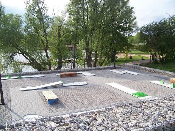 Domki i pokoje studio nad jeziorem w Borach Tucholskich -Cek