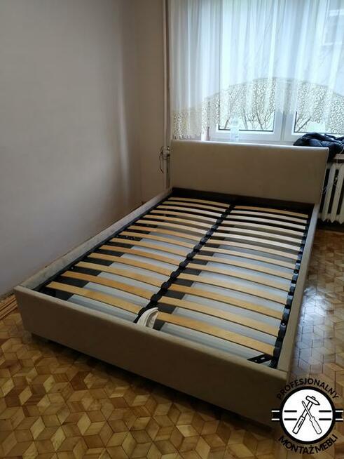 Składanie mebli, montaż mebli, skręcanie mebli z paczki