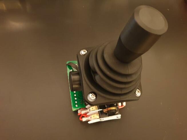 WUMAG - NAPRAWA JOYSTICKA MARKI WUMAG