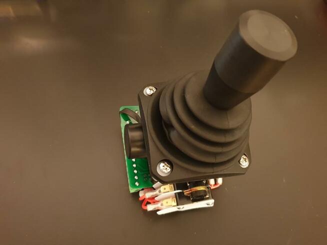 WUMAG - NAPRAWA JOYSTICKA MARKI WUMAG