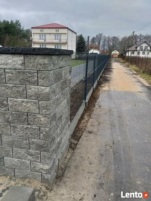 Montaż ogrodzeń panelowych