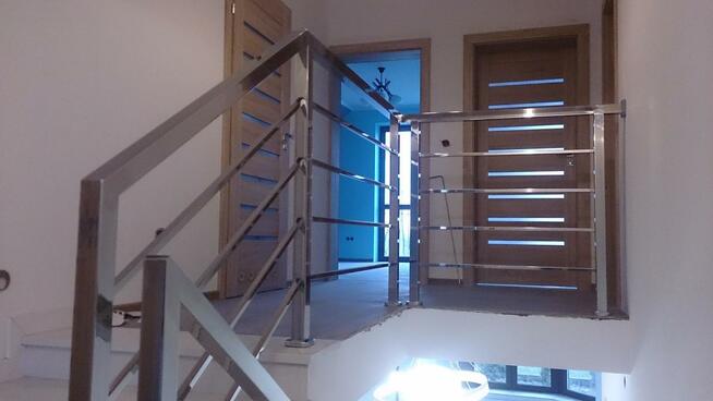 BALUSTRADY ZE STALI NIERDZEWNEJ KRAKÓW.