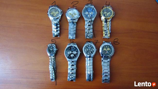 ZEGAREK ANTYK POZŁACANY NA CHODZIE-BERG