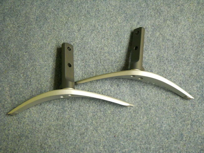 LC-32CHE4262E Sharp - stopki , nóżki kpl. 2 szt 9-048