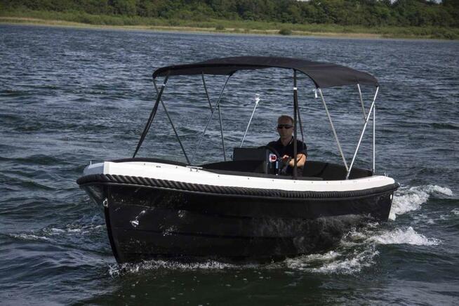 Samodzielne rejsy po Motławie Gdańsk. Boat & Bike