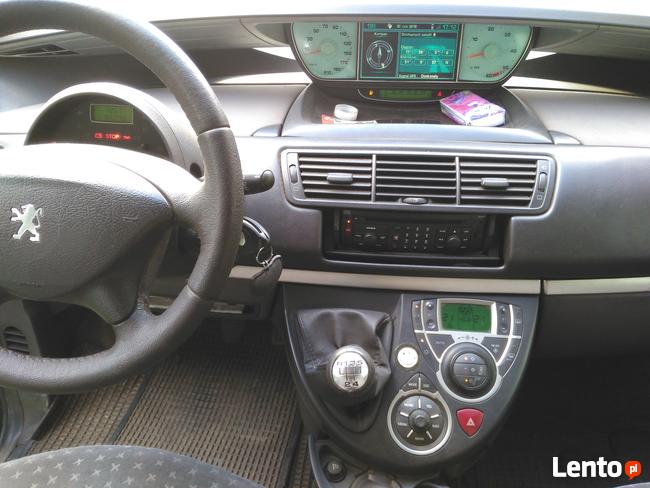 Peugeot 807 2.0 HDI 1 rejestracja 07-2004r raczej na części