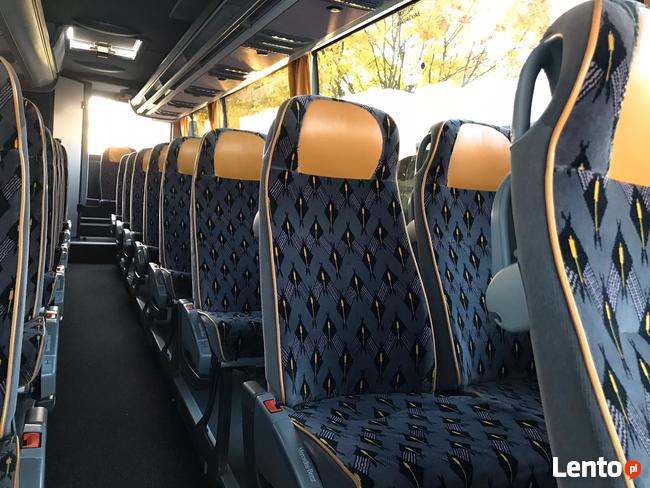 Wynajem autokarów i busów, wycieczki krajowe, zagraniczne