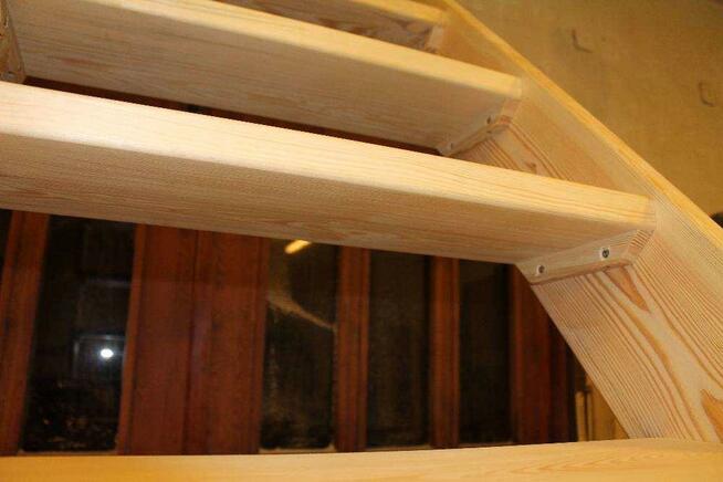 SCHODY REGULOWANE 360x80 sosnowe młynarskie jednobiegowe wew