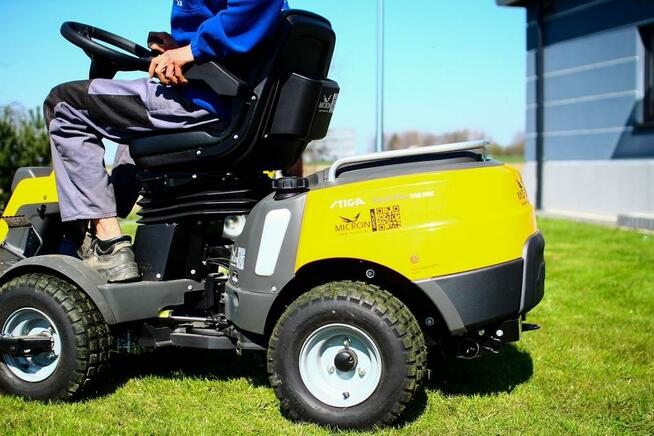 Kosiarka Traktorek STIGA PARK PRO 740 IOX