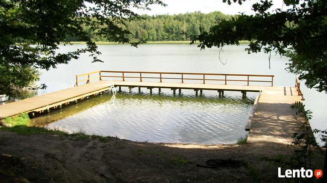 Domek nad samym jeziorem Narie ,,Warmia i Mazury.