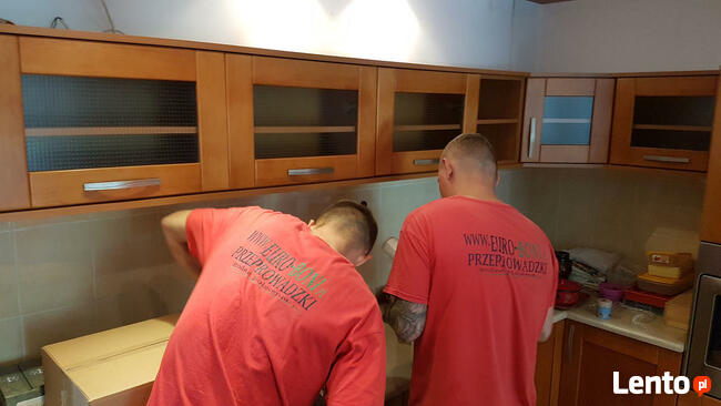 Przeprowadzki Ożarów Mazowiecki-Transport mebli, rzeczy