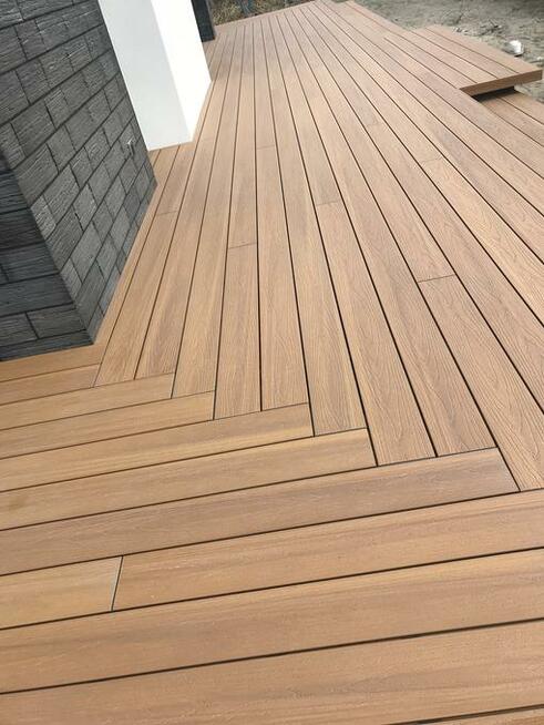 Deska tarasowa kompozytowa