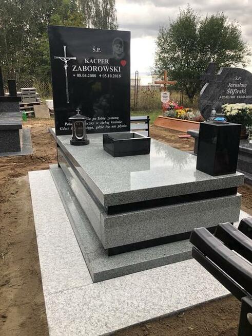 NAGROBKI GROBOWCE