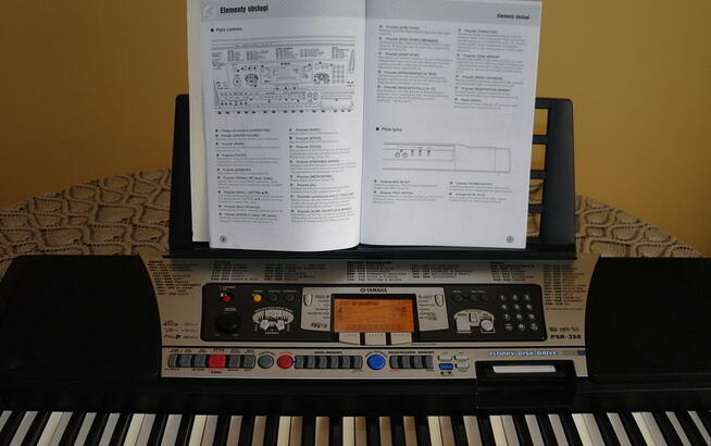 Yamaha PSR-350