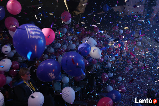 Balony z HELEM Częstochowa Dostawa do domu Kurier Balonowy