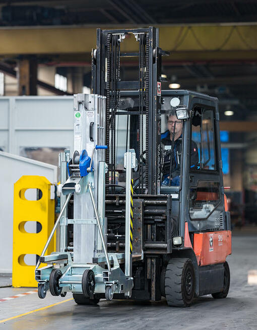 Podnośnik towarowy Alp-Lift LM S4 750 - Windex