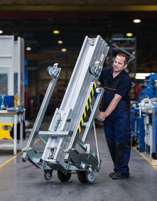 Podnośnik towarowy Alp-Lift LM S4 750 - Windex