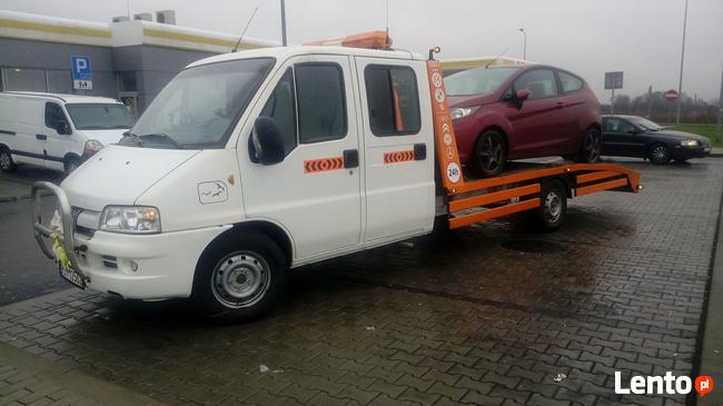 Autolaweta Pomoc Drogowa 24 Auto laweta holowanie Transport