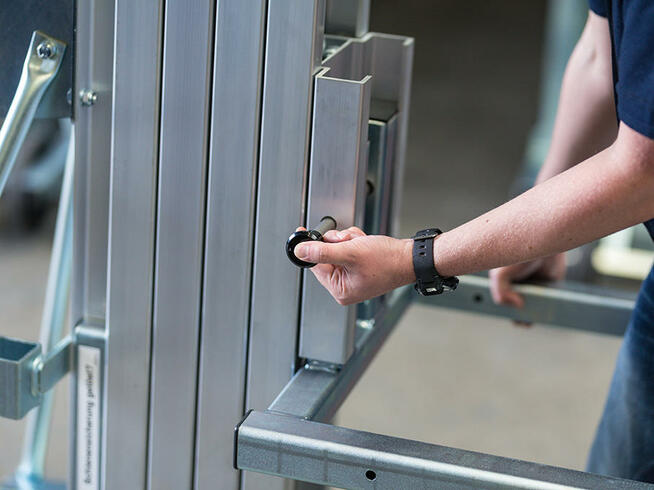 Podnośnik towarowy Alp-Lift LM S4 750 - Windex