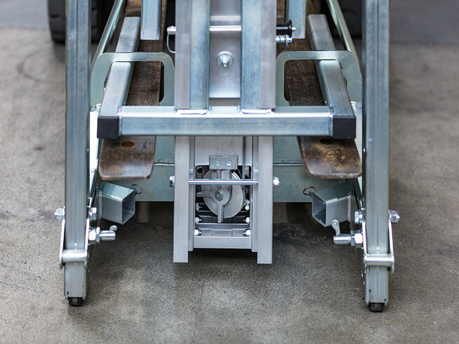 Podnośnik towarowy Alp-Lift LM S4 750 - Windex