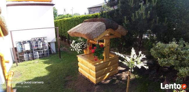 Altany kryte trzciną strzechą dachy grille