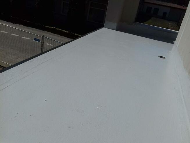 Izolacje tarasów, balkonów, schodów polimocznikiem