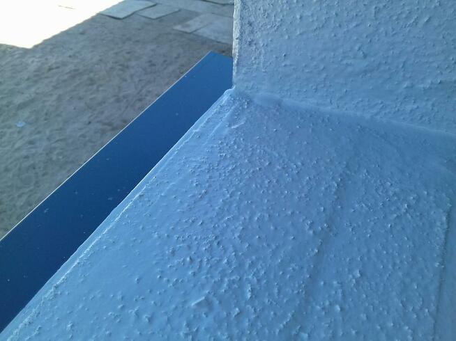 Izolacje tarasów, balkonów, schodów polimocznikiem