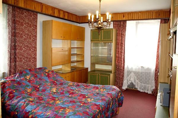 Gdynia, ul. Pomorska 38, mieszkanie i pawilon 195 m2, tanio