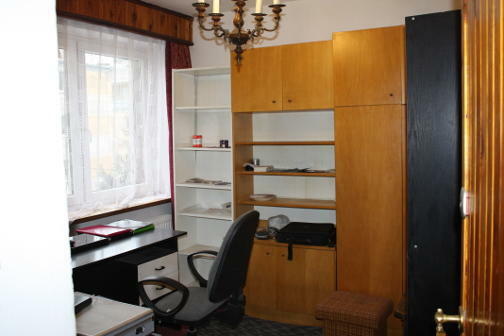 Gdynia, ul. Pomorska 38, mieszkanie i pawilon 195 m2, tanio