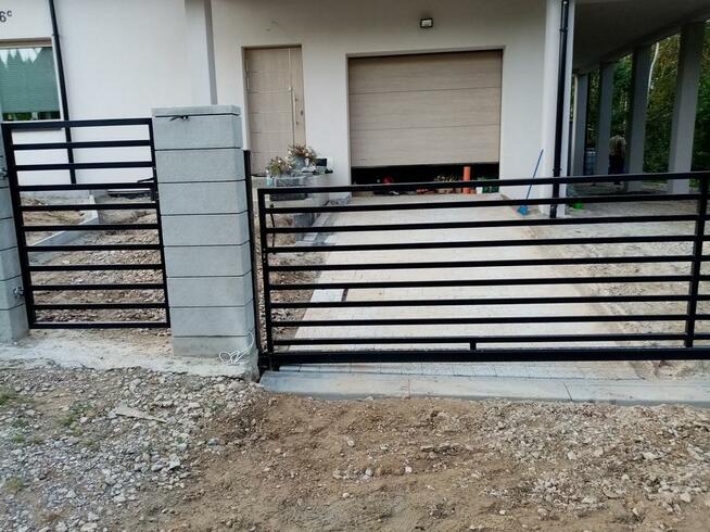 Ogrodnik pełen zakres usług oraz brukarstwo.