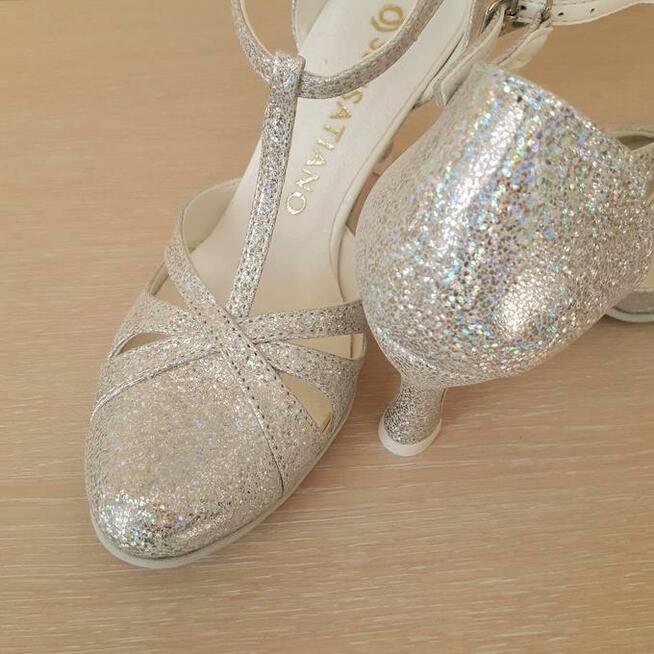 buty ślubne szyte na miarę