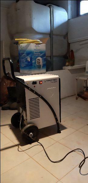 Ozonowanie, osuszanie po zalaniach, budowlane