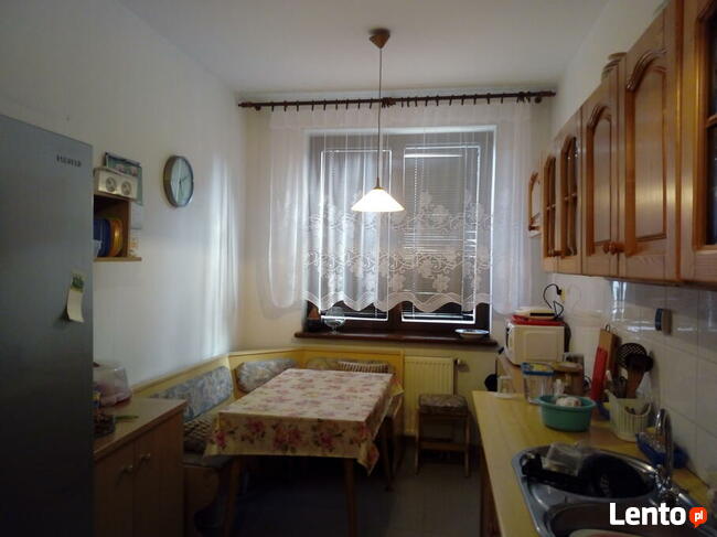 ZAMIENIĘ 4 pokoje w bloku komunalne na 3 pokoje