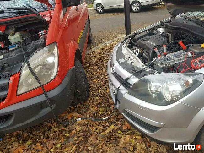 Odpalanie samochodu Wilanów Obsługa Garaży Pomoc Drogowa