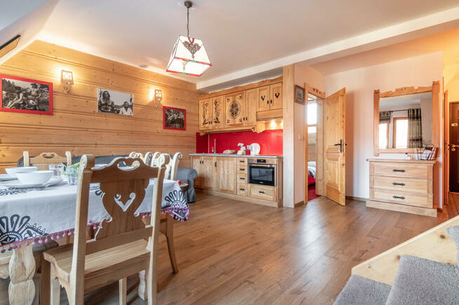 Apartament Czerwona Izba Noclegi Zakopane blisko centrum