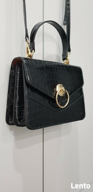 Praktycznie nowa torebka monnarii