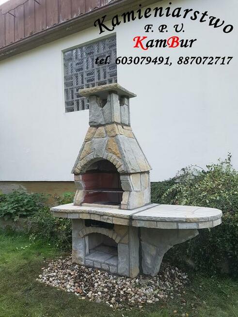 Kominek, grill ogrodowy z kamienia piaskowego (C3)