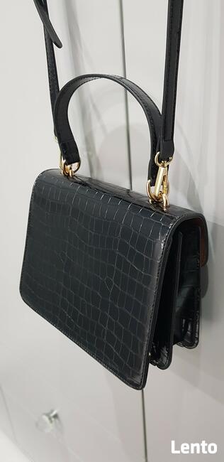 Praktycznie nowa torebka monnarii