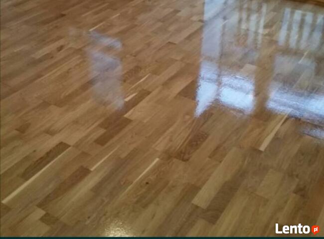 Cyklinowanie renowacja podłóg drewnianych