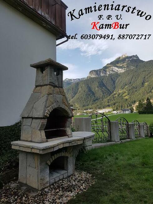 Kominek, grill ogrodowy z kamienia piaskowego (C3)