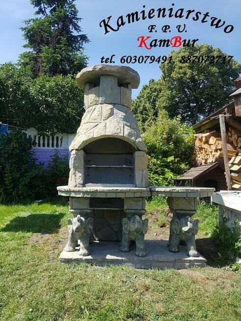 Kominek, grill na słoniach z kamienia (B4)