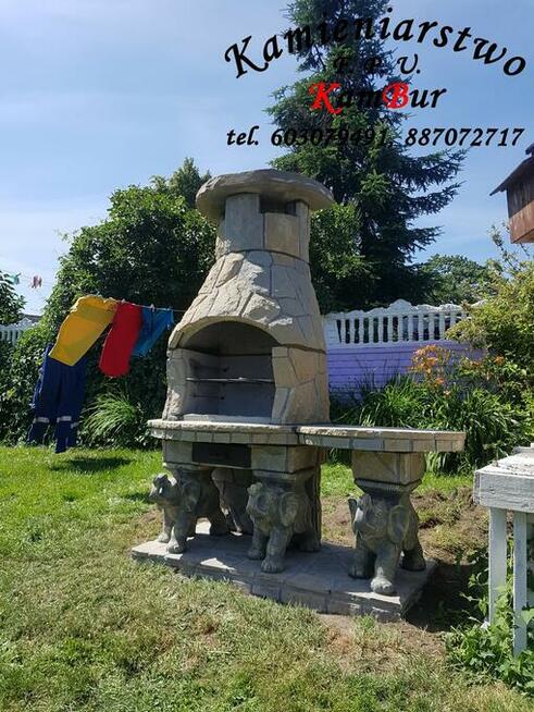 Kominek, grill na słoniach z kamienia (B4)