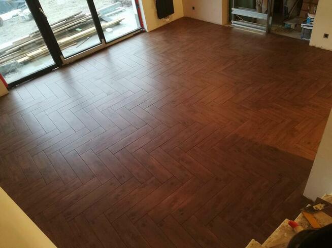 Usługi remontowo-budowlane