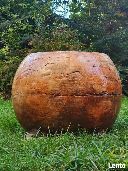 Sprzedam kule ogrodowe, ceramiczne, mrozoodporne 40,28,16 cm