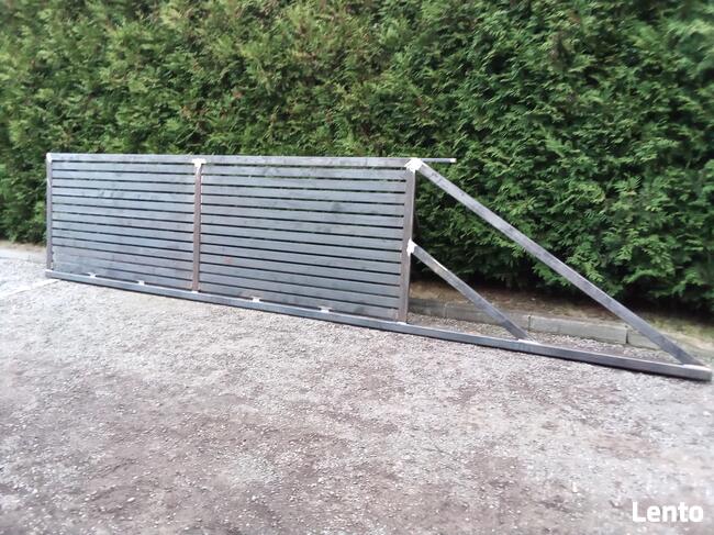 brama przesuwna NOWA palisada - profile poziome