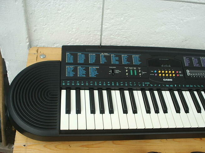 Keyboard Casio CTK-330 z osprzętem
