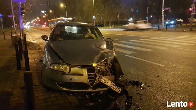 Autoholowanie warszawa 24h holowanie Laweta 24h